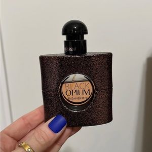 Black Opium perfume